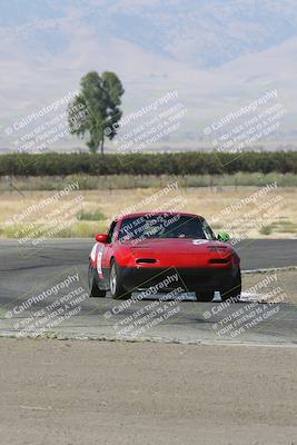 media/Sep-15-2024-Speed Ventures (Sun) [[7a54f7ed2f]]/Yellow Group/Session 1 (Outside Grapevine)/